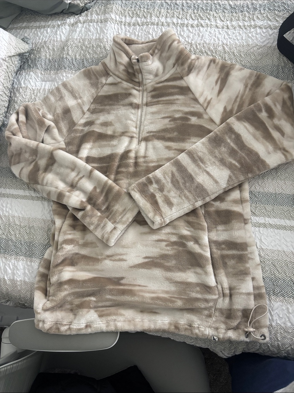Eddie Bauer Quarter Zip